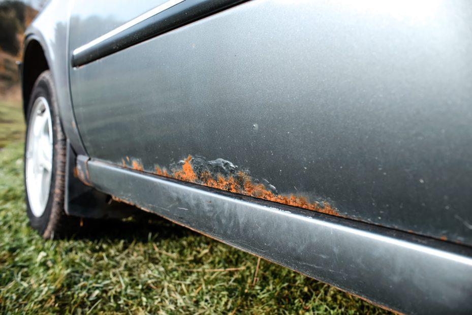 Vaut-il la peine d’acheter une voiture avec une carrosserie corrodée ?