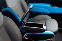 Fiat 500/500L 2013-2022 Accoudoir (dans porte-gobelet) photo 2