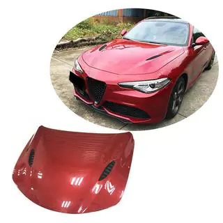 Capot V2 (Carbone) Alfa Romeo Giulia 2016-2022 photo 1