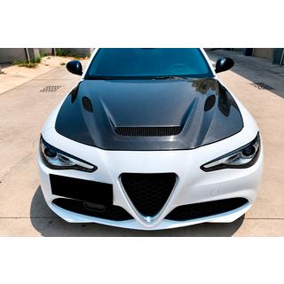 Capot V1 (Carbone) Alfa Romeo Giulia 2016-2022 photo 2