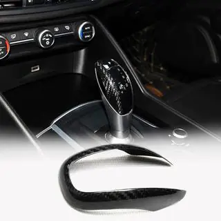 Couvre Pommeau de Vitesse (Dry Carbon) Alfa Romeo Giulia 2016-2022 photo 1