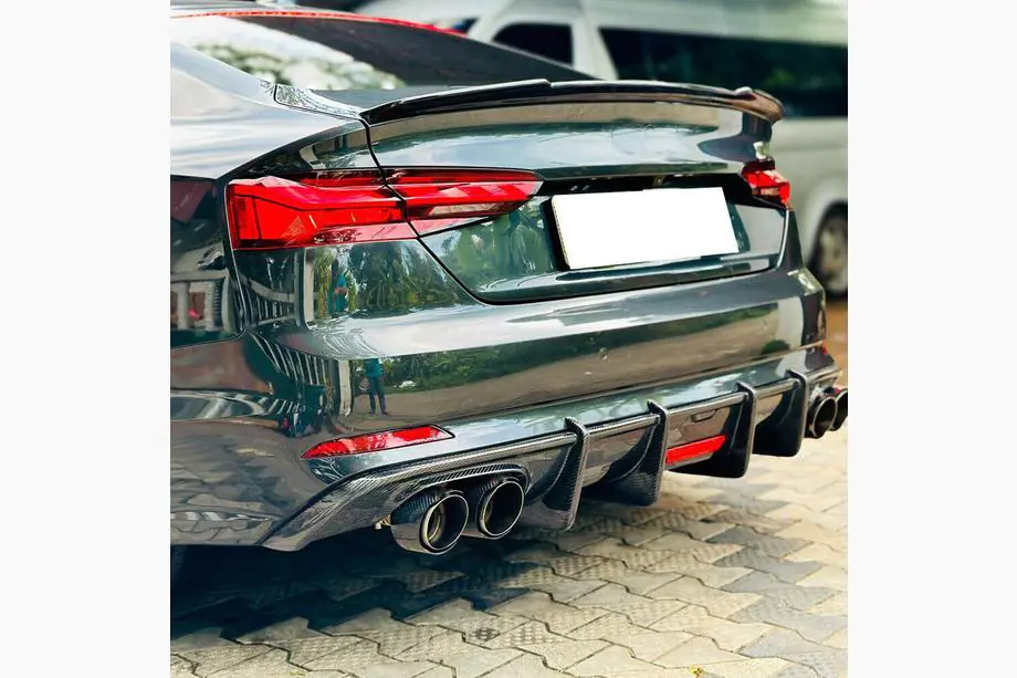 Audi A5 2016-2025 Diffuseur de Pare-chocs Arrière V1 (pour S-Line 2016-2020, Carbone) Photo 4