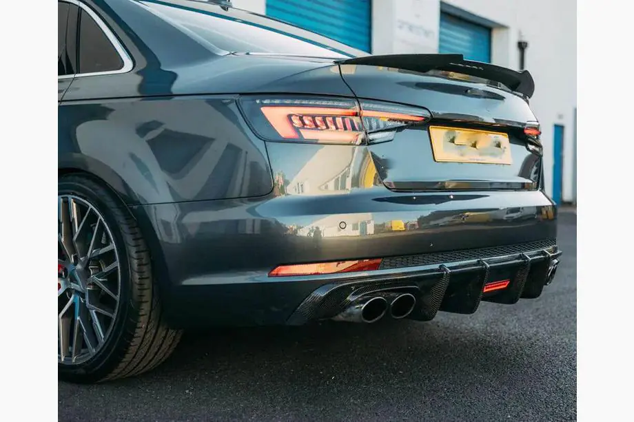 Audi A5 2016-2025 Diffuseur de Pare-chocs Arrière V1 (pour S-Line 2016-2020, Carbone) Photo 9