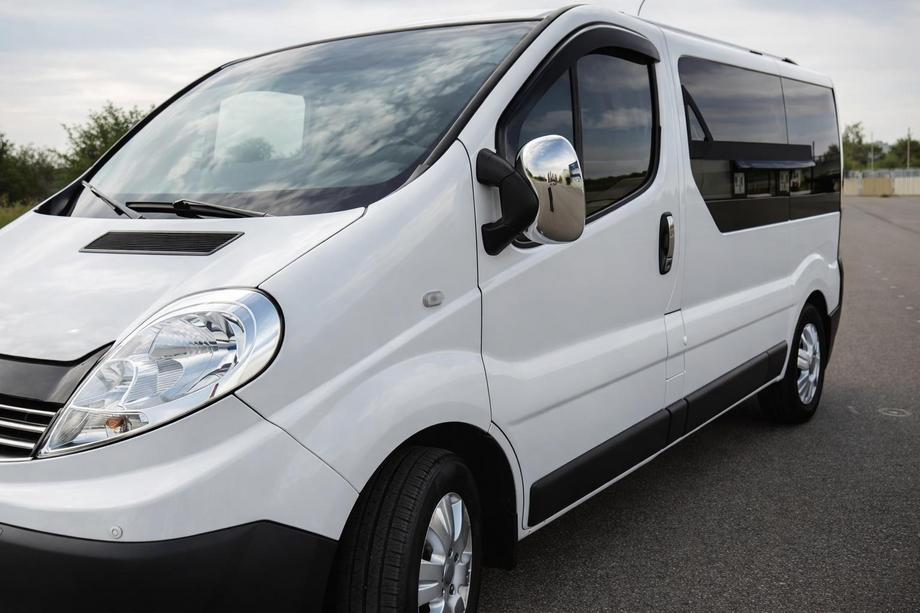 Renault Trafic 2001–2015 Coques de Rétroviseurs Chromées (2 pcs) Plastique Chromé Image