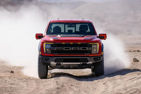 Essai du pick-up haute performance Ford F-150 Raptor