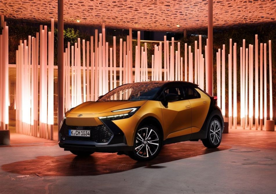 Essai de la deuxième incarnation du crossover hybride élégant Toyota C-HR