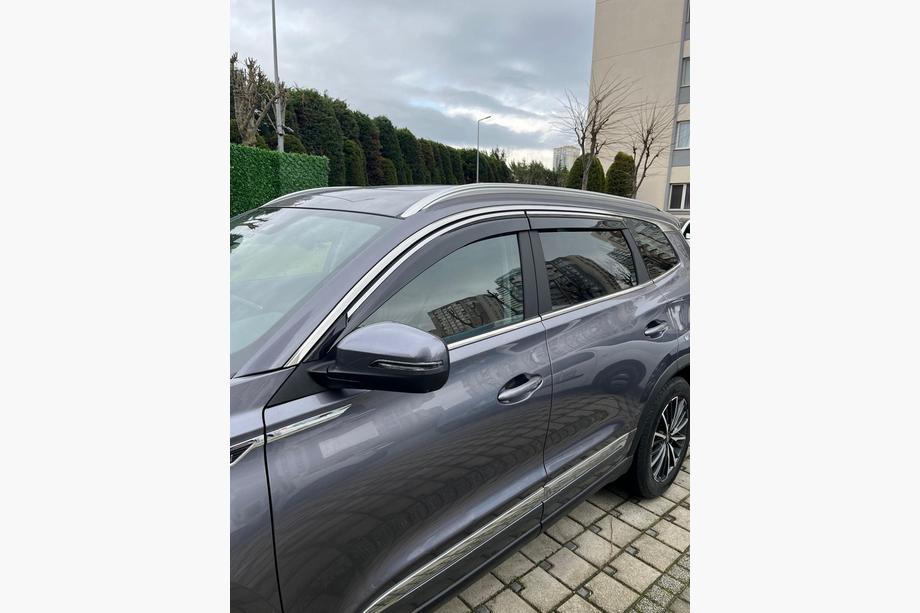 Chery Tiggo 8 2017- Déflecteurs de Vitres avec Moulure Chromée (4 pcs, Sunplex Steinless) Image
