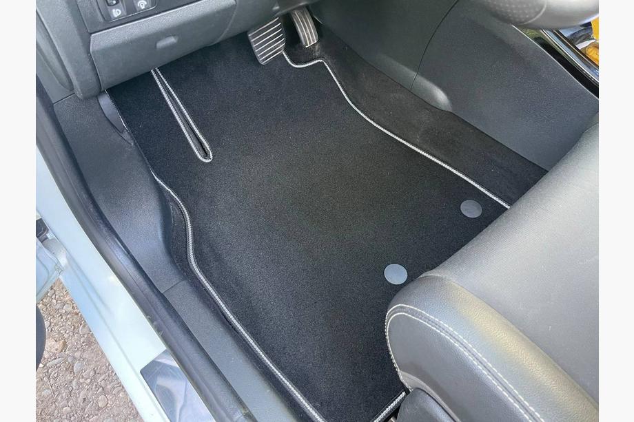Renault Fluence 2009-2016 Tapis de sol textile Premium (noir) Image