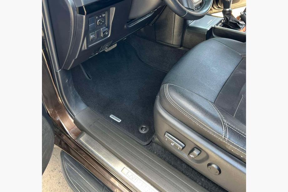 Toyota Land Cruiser Prado 150 2009-2023 Tapis de sol textile Premium (noir) 5 places, 2013-2022 Image