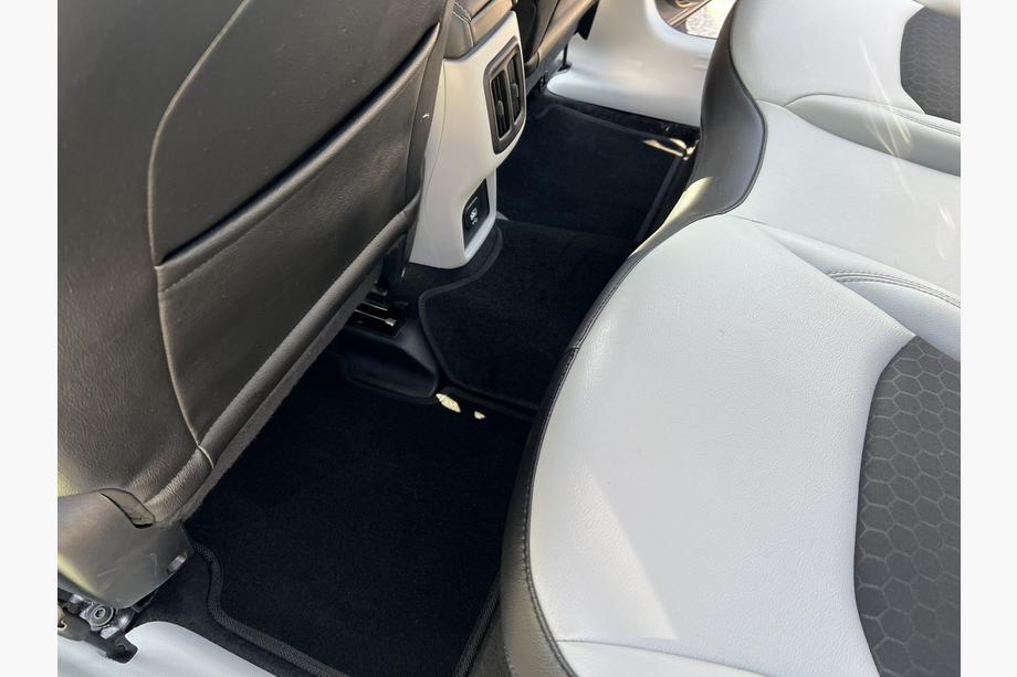 Tesla Model Y 2020- Tapis de sol textile Premium (2020-2024, Noir) Photo 7