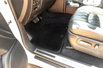 Toyota Land Cruiser 200 2007-2021 Tapis de sol textile Classic V-2 (2012-2021, Noir) photo 12