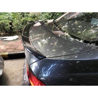 Aileron style M4 (pour E90, carbone) photo 3
