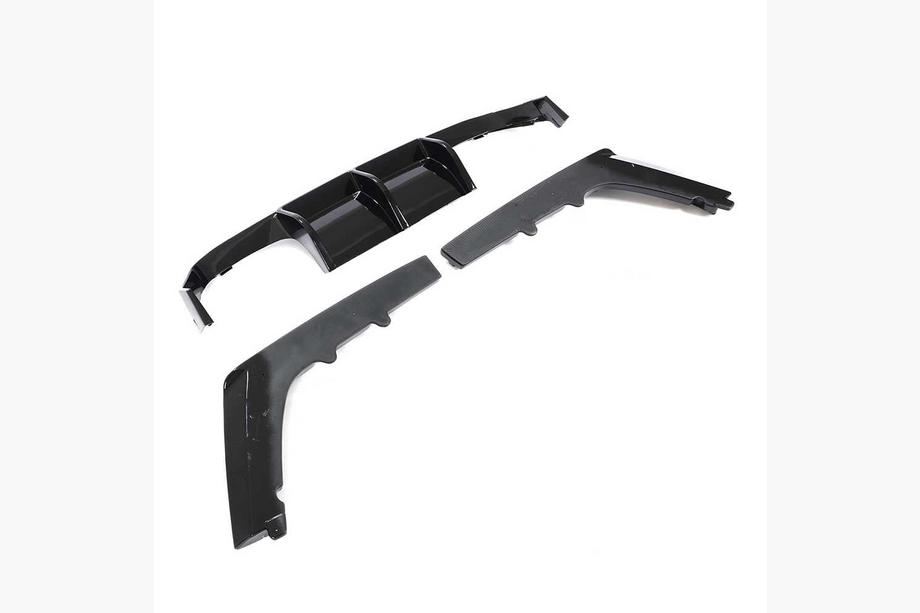 BMW 4 Series F32/F33/F36 2012-2020 Diffuseur de Pare-chocs Arrière Carbone ABS V14 (pour F82/F83) Photo 8
