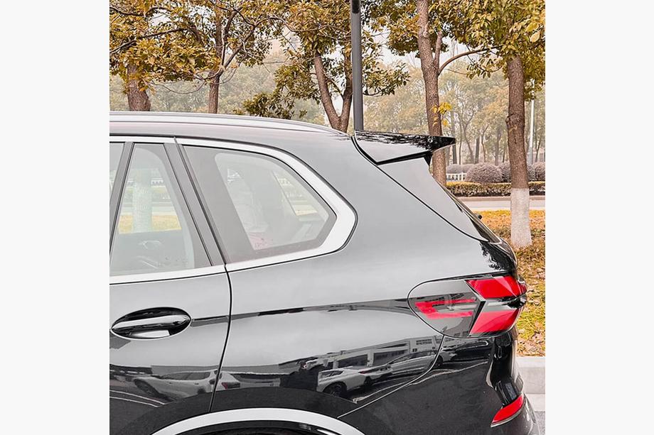 BMW X5 G05 2019–2026 Spoiler de vitre arrière LCI-Style V5 (Noir Brillant) Photo 3