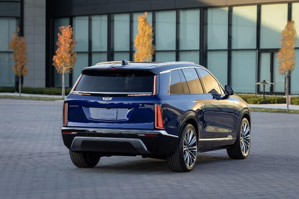 Essai du crossover électrique pleine grandeur Cadillac Vistiq Photo 4