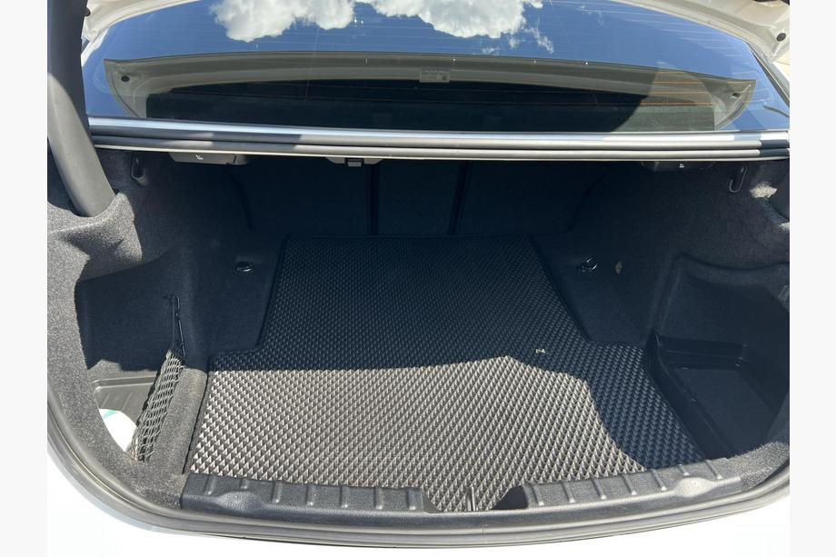 BMW 3 Series F30/F31 2012-2019 Tapis de coffre EVA (pour F30, 4x4, Noir) Photo 1