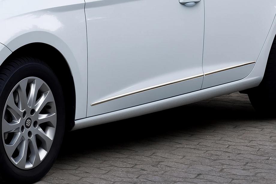 Seat Leon 2013-2020 Moulures de porte inox (4 pcs) Image