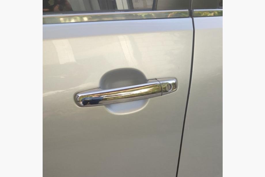 Suzuki Grand Vitara 2005-2017 Couvre-poignées de Porte Chromés (5 pcs, Acier Inoxydable, sans Capteur) Photo 4