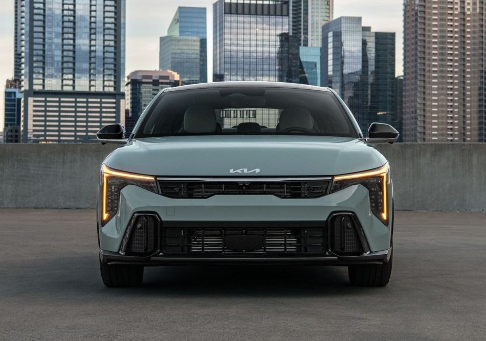 Essai de la Kia K4 de deuxième génération : style, technologie et espace