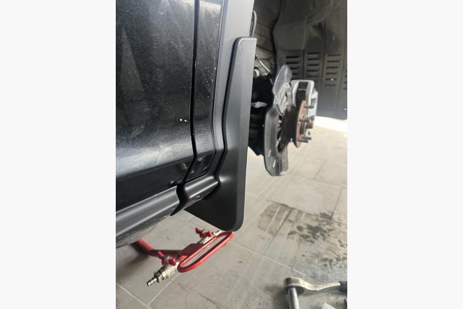Lexus RX 2016-2022 Bavettes Premium d'origine 2019+ (pour Long, 4 pcs) Image