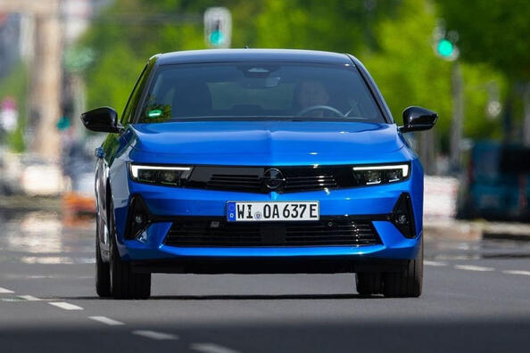 Opel Astra L Electric 2023 : essai de la voiture électrique