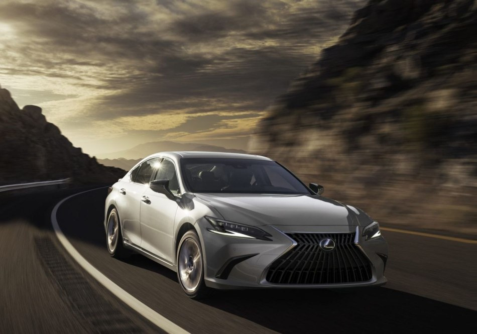Lexus ES : essai de la berline de classe affaires