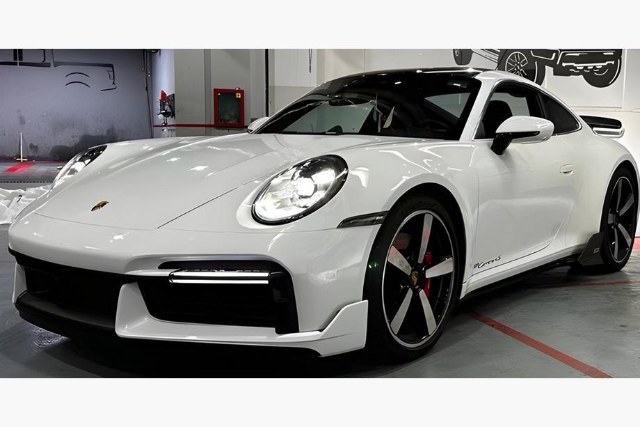 Porsche 911 (992) 2018– Kit carrosserie pour Turbo S Photo 1