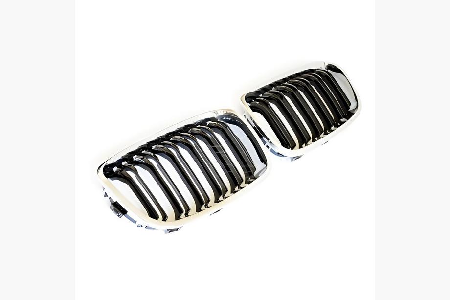 BMW 1 Series F20/F21 2011-2019 Calandre Double M-Look (2011-2014, Noir Brillant avec Encadrement Chrome) Photo 2