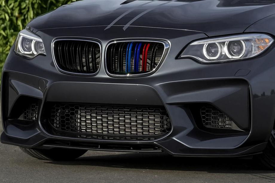 BMW 2 Series F22/F23 2014-2021 Calandre M-Look (M-Color avec contour chromé) Image