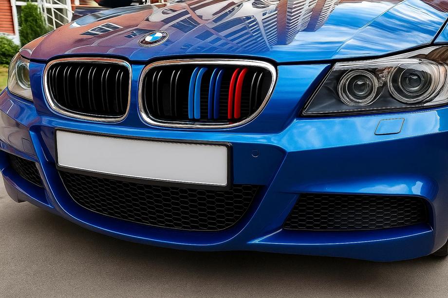 BMW 3 Series E90/E91 2005-2011 Calandre M-Look (pour E-90/91 2008-2011, M-Color avec contour chromé) Photo 1
