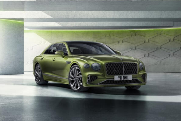 Essai de la berline de luxe Bentley Flying Spur 2025