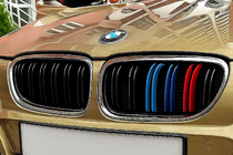 BMW 3 Series E92/E93 2006–2013 Grilles de calandre M-Look (pour 2005-2009, M-Color avec contour chromé) photo 1