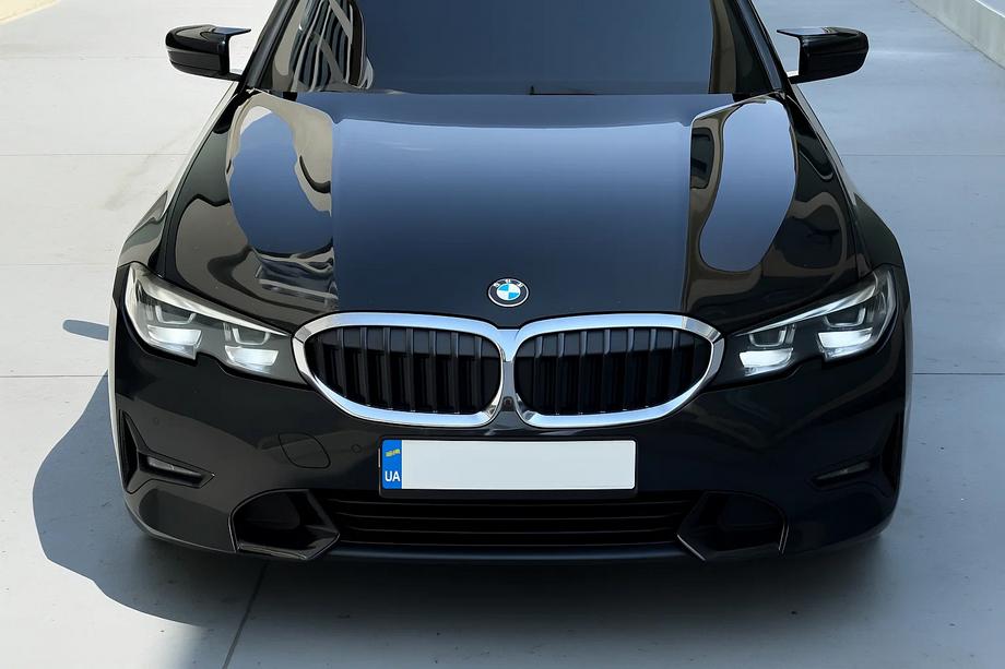BMW 3 Series G20/G21 2018- Calandre Double 1 Barre (2018-2022, Noir Brillant avec Encadrement Chrome) Image