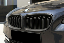 BMW 5 Series F10/F11 2010–2016 Calandre double M-Look (noir mat) photo 1