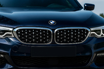 BMW Série 5 G30/G31 2017–2023 Prises d'air Diamond Silver V1 (2017-2020, encadrement chromé) photo 1