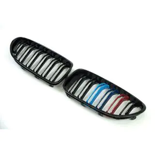 Calandre M-Look (M-Color) photo 3