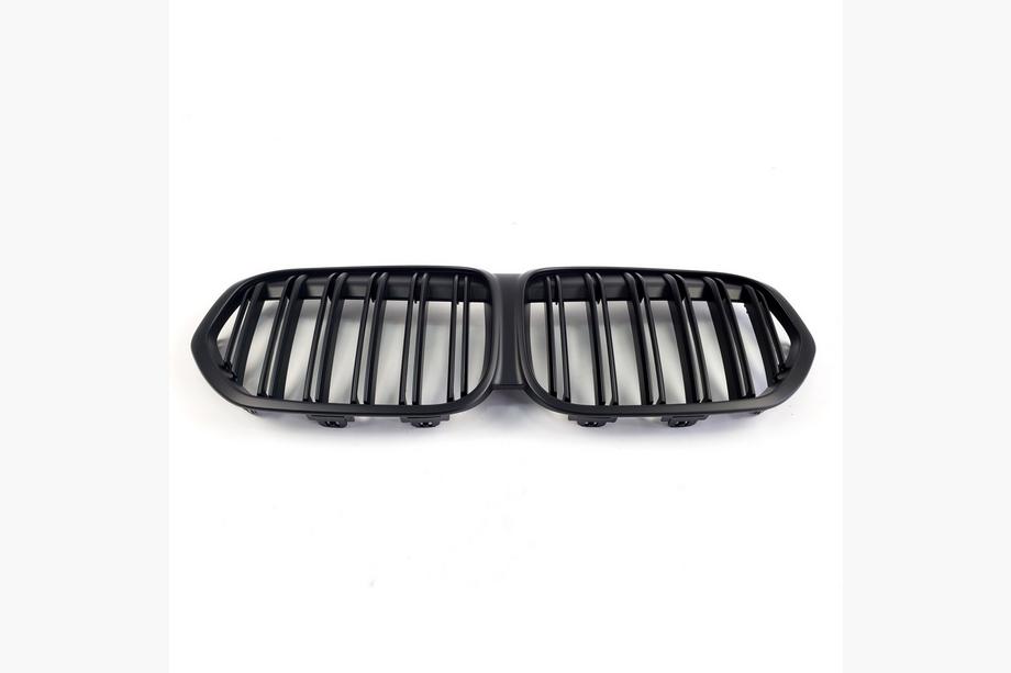 BMW X1 F48 2015-2022 Calandre Double M-Look (2020-2022, Noir Mat) Photo 4