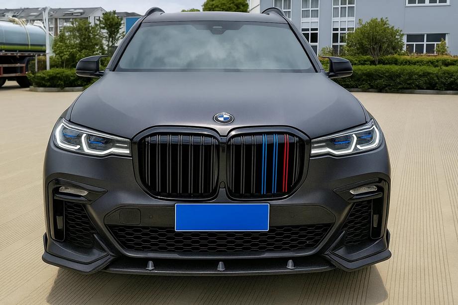 BMW X7 G07 2019- Calandre M-Look (2019-2022, M-Color) Image