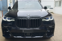 BMW X7 G07 2019- Calandre M-Look (2019-2022, Noir Mat) photo 1