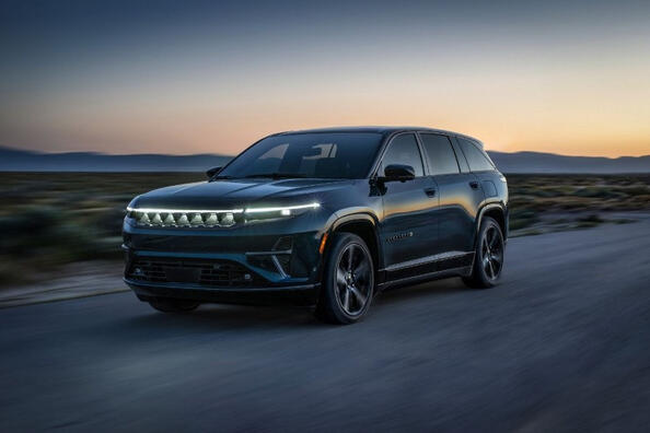 Essai du Jeep Wagoneer S électrique