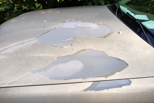 Pourquoi la peinture d’une voiture s’écaille-t-elle ?