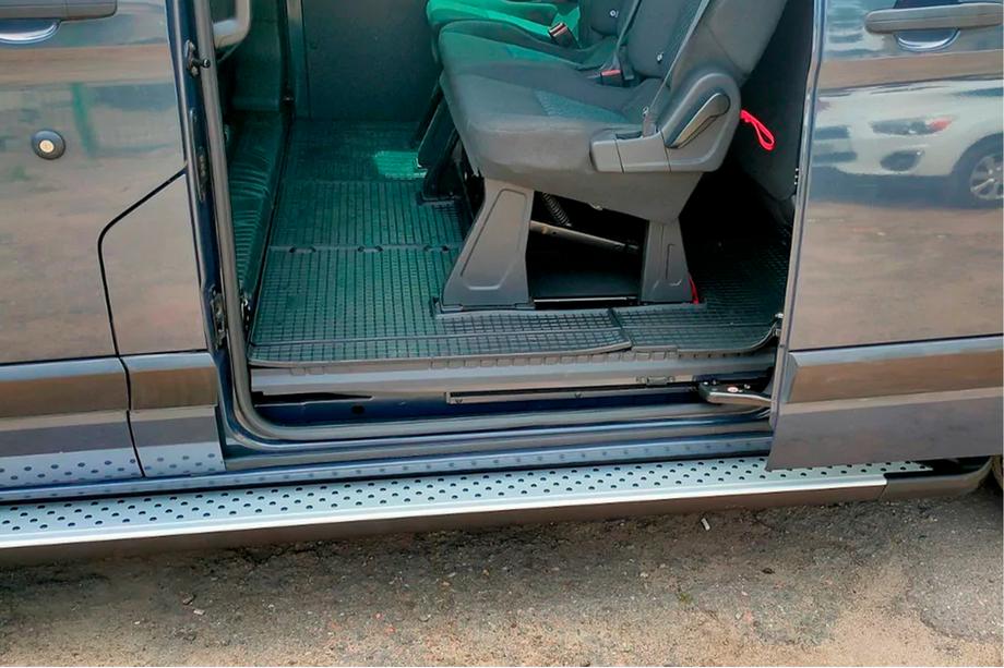 Ford Custom 2013-2022 Marchepieds Latéraux Allmond Grey (2 pcs, Aluminium) Empattement Court Photo 3