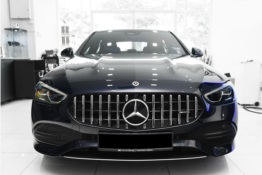 Mercedes C-class W206 2022- Calandre Avant GT Panamericana (pour Base) Image