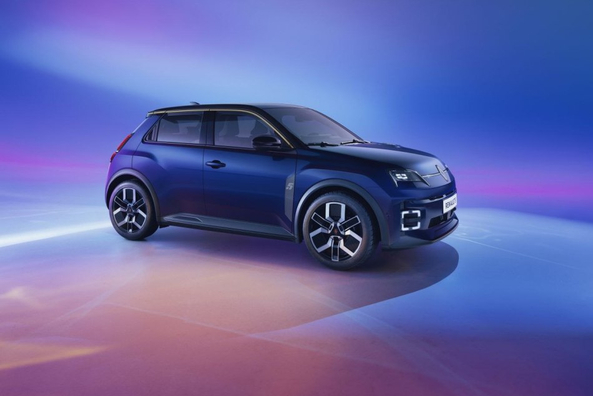 Renault 5 E-Tech 2024 : Le renouveau d’une légende au style électrique
