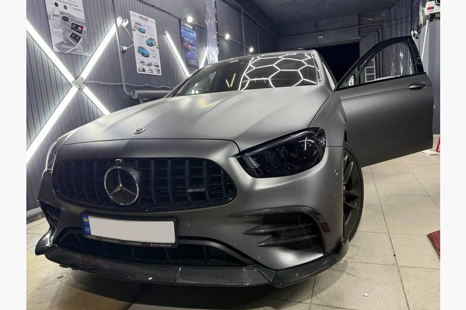 Mercedes E-class W213 2016-2023 Lame avant de pare-chocs (pour AMG-Line 2020-2023, Carbone) Photo 8