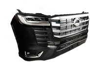 Toyota Land Cruiser 200 2007-2021 Kit restylage vers LC 300 High-Line (Kit Standard) photo 5