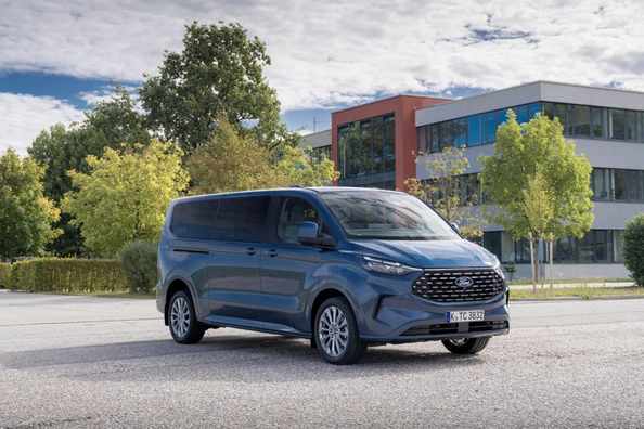 Essai de la minifourgonnette Ford Tourneo Custom 2024