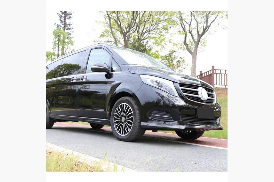 Mercedes Vito/V-class W447 2014- Couvre-ailes avant en carbone (2014-2019) Photo 4