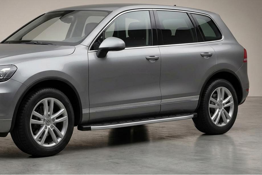 Porsche Cayenne 2003–2010 Marchepieds latéraux Fullmond (2 pcs, aluminium) Image