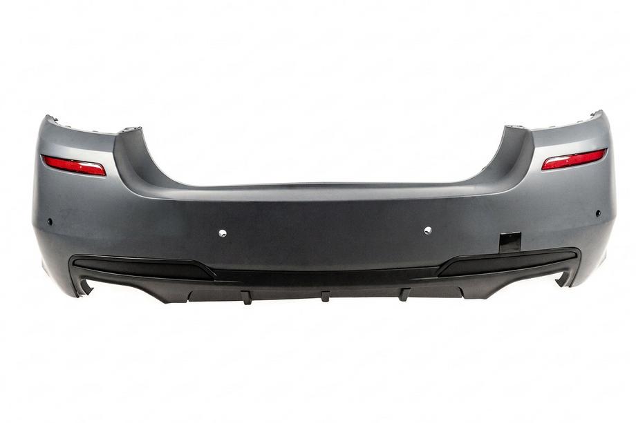 BMW 5 Series F10/F11 2010–2016 Pare-chocs arrière avec diffuseur M-Performance (pour F10, pour double sortie d’échappement des deux côtés) Image